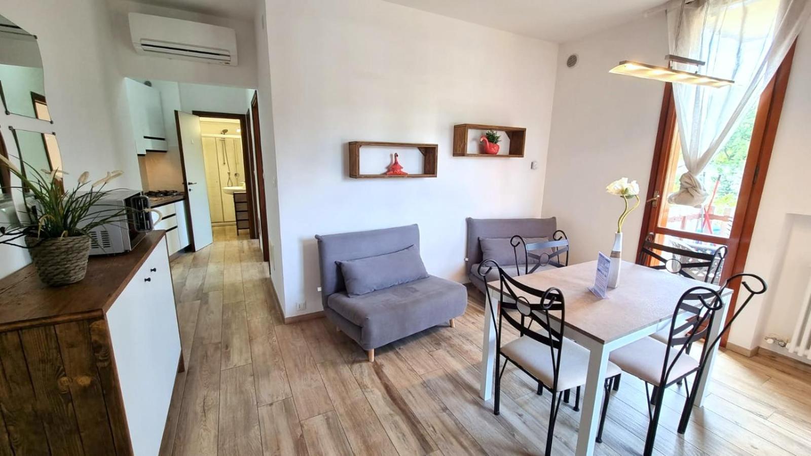 Cappuccini Appartments Πεσκιέρα ντελ Γκάρντα Εξωτερικό φωτογραφία