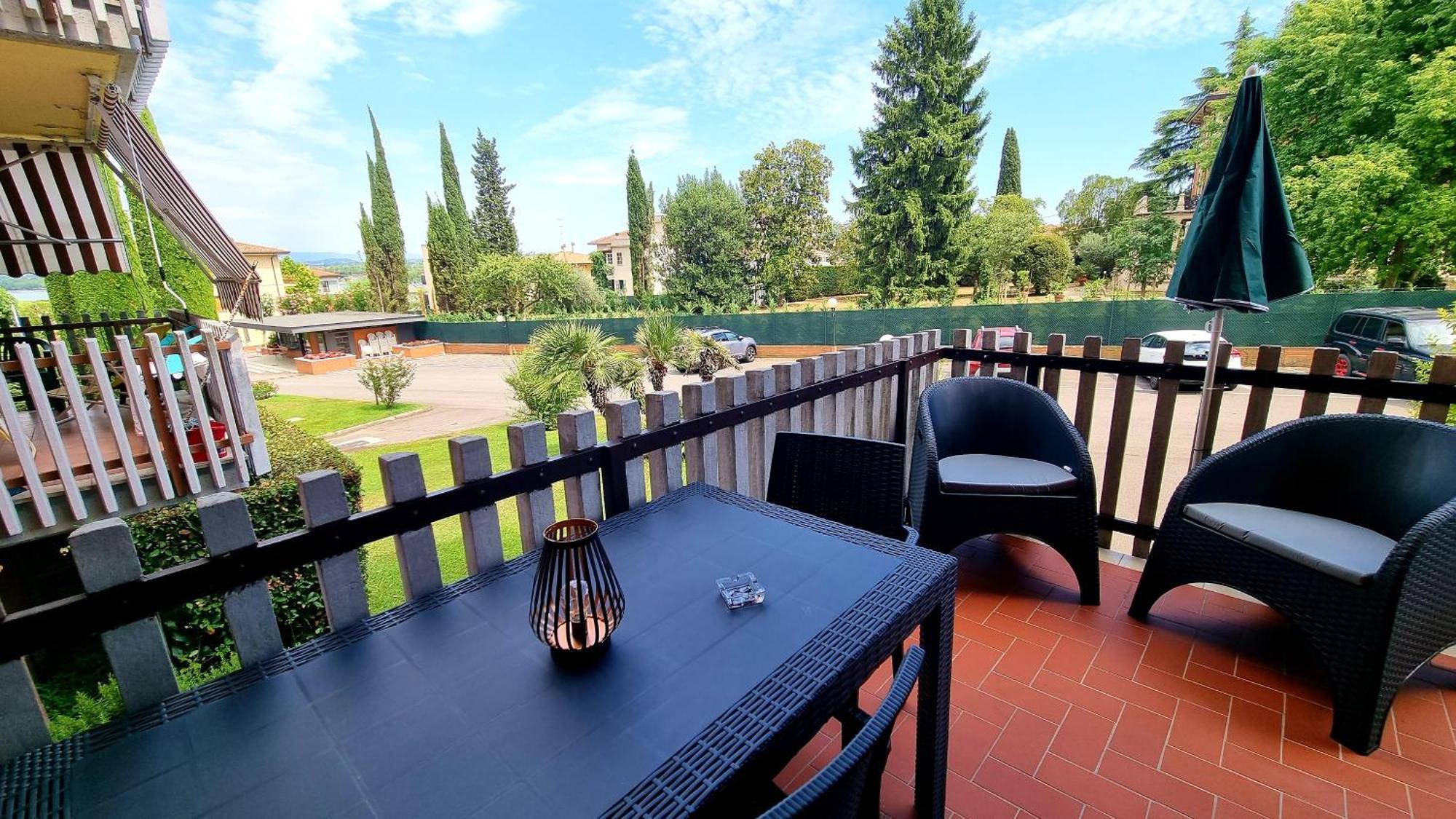 Cappuccini Appartments Πεσκιέρα ντελ Γκάρντα Εξωτερικό φωτογραφία